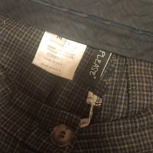Please women's boyfriend style pants like new, black and brown, size M
