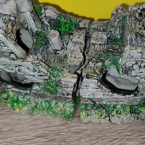 Decorative aquarium ship used with holes, two pieces
