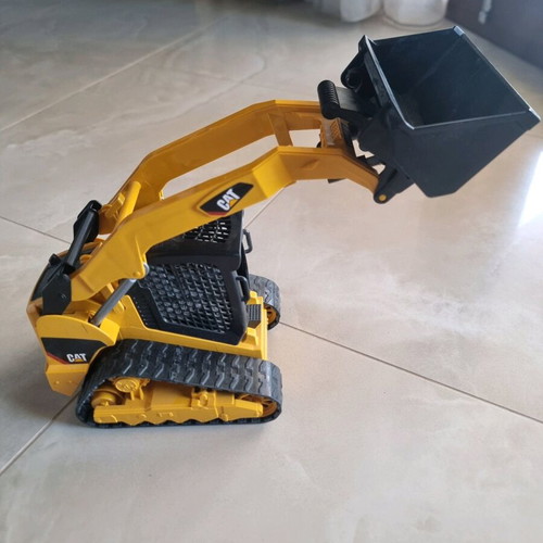 Bruder CAT Diablo with Tracks and Loader used