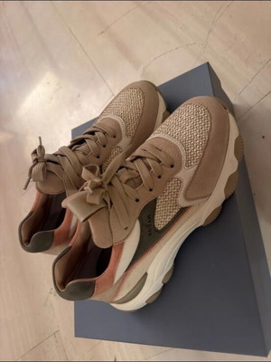 Hogan Hyperactive sneakers new, beige and pink leather