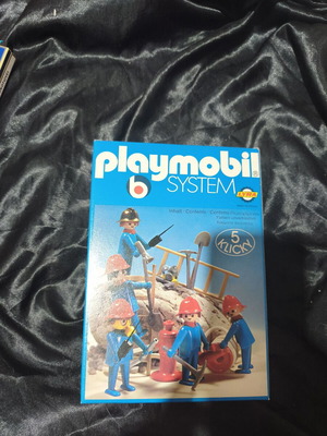 Playmobil LYRA 5 Klicky Firefighters set, vintage