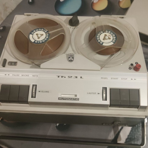 Grundig TK23L reel-to-reel tape recorder used, needs repair