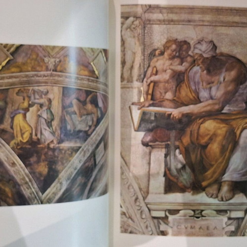 Art album magazines used, pack of 2 with Michelangelo works