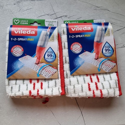Vileda 1-2 Spray Max like new with 3 microfiber cloths