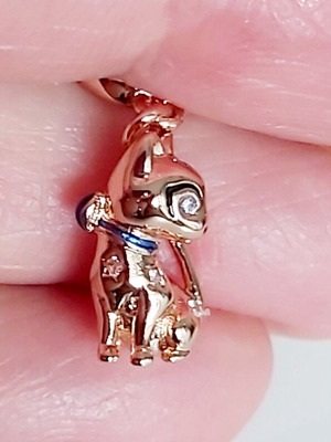 Silver talisman S925 test in pink shade.