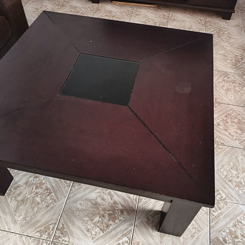 Wooden coffee table used with drawer and glass detail
