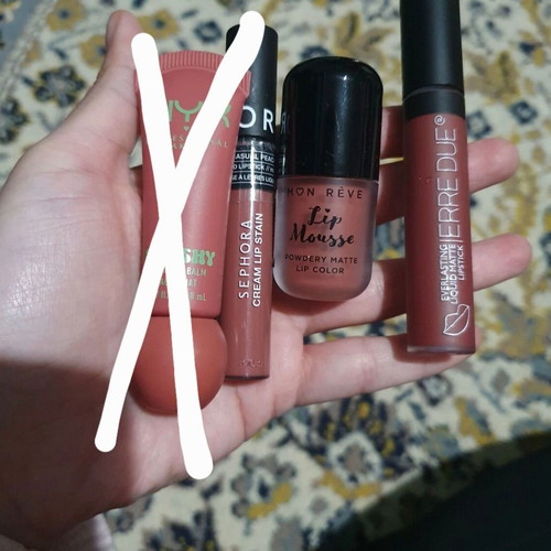 Lipstick set with 7 items including Sephora, Nyx, Erre Due, Radiant, Mon Reve