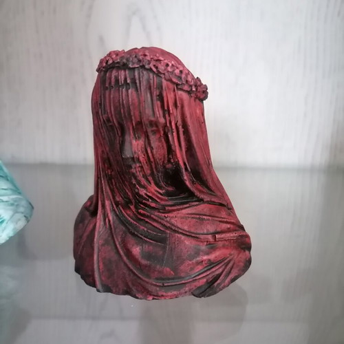 Sculptures set of 3 new, made of plaster and acrylics