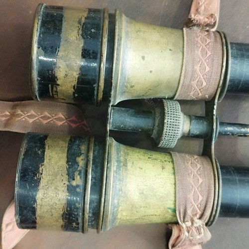 Engineer binoculars from World War I used