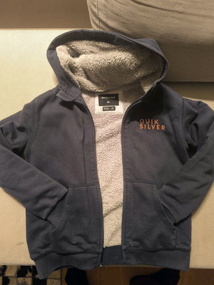 Quiksilver kids fleece jacket used for 10 years old