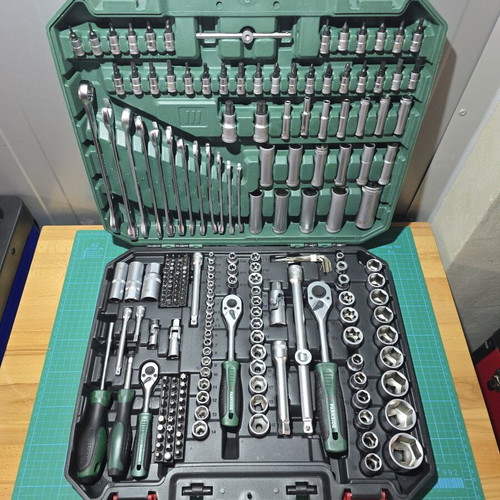 Parkside 216-piece socket wrench set