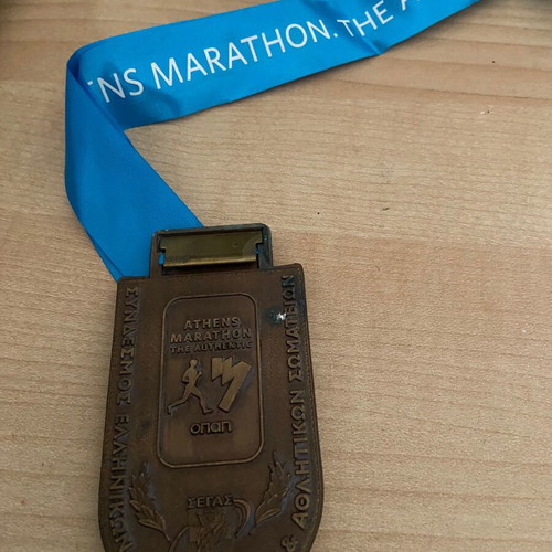 Collectible medal authentic marathon 2014 like new
