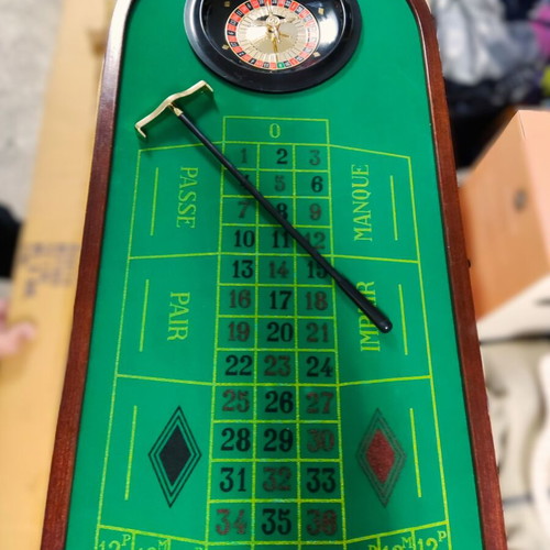 Didatto Wooden Roulette Set 95cm like new, complete with accessories