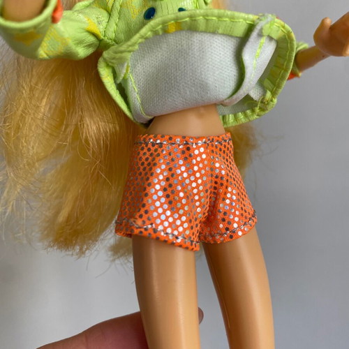 Vintage Stella Winx Club doll Umbrella Spring Showers by Mattel 2007 used