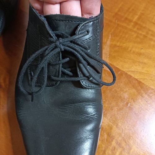 Leather men's shoes size 42 black used
