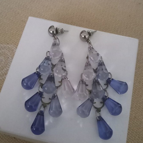 Dangling earrings new, blue sea colors, grape cluster shape