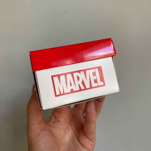Toy Sapiens Marvel Infinity Saga Pumps mini collectible decorative shoe new