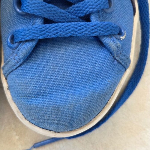 Puma sneakers blue size 28 used for boys