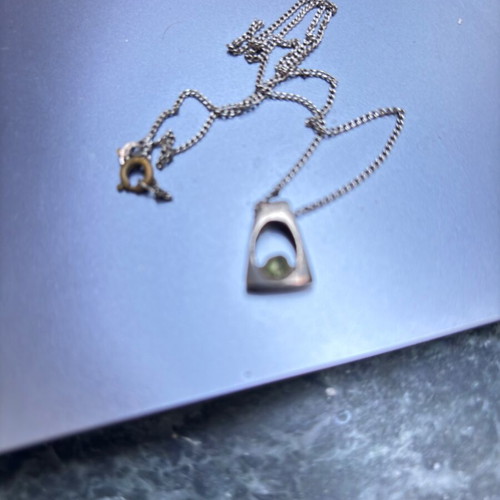 Silver pendant with semi-precious stone