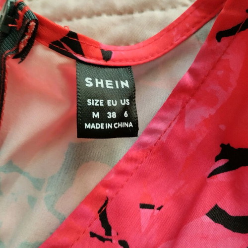 Maxi summer floral dress Shein size M like new, red pink
