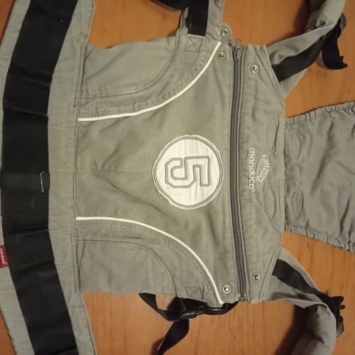 Ergonomic baby carrier, 3 to 20 kg