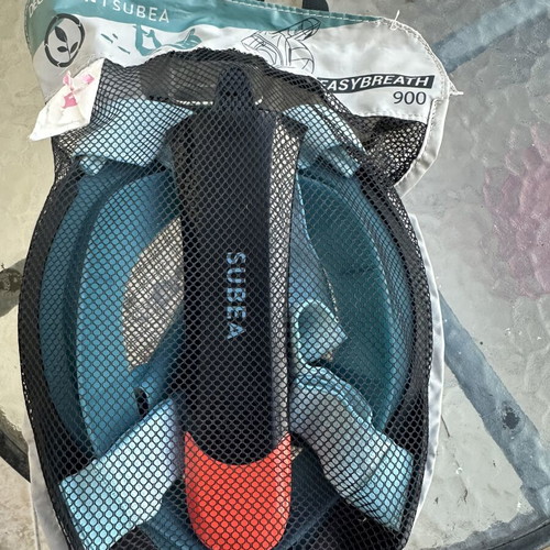 Full face sea mask like new with case