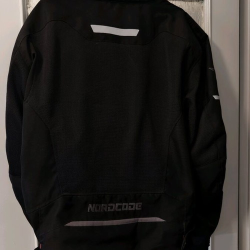 Nordcode summer jacket 6XL like new with protectors and waterproof lining