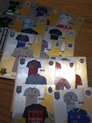 Football cards like new, pack of 14 with team jerseys