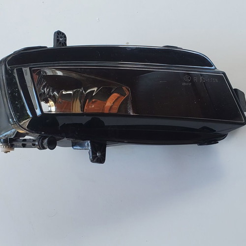 Volkswagen Golf 7 left fog light like new
