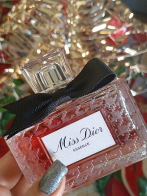 Miss Dior Essence Eau de Parfum καινούριο, 80ml
