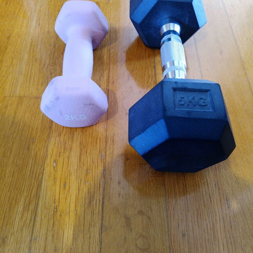 Dumbbells like new, set of 5 kg and 2 kg weights