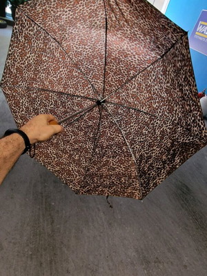 Small umbrella used, beige