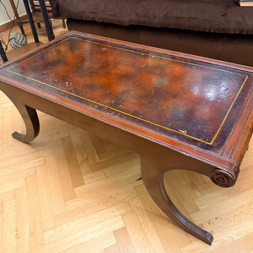 Weiman Regency scroll top wooden coffee table used
