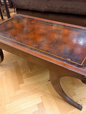 Weiman Regency scroll top wooden coffee table used