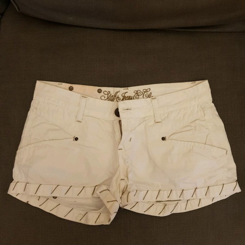White Staff shorts used, small size, sculpted design