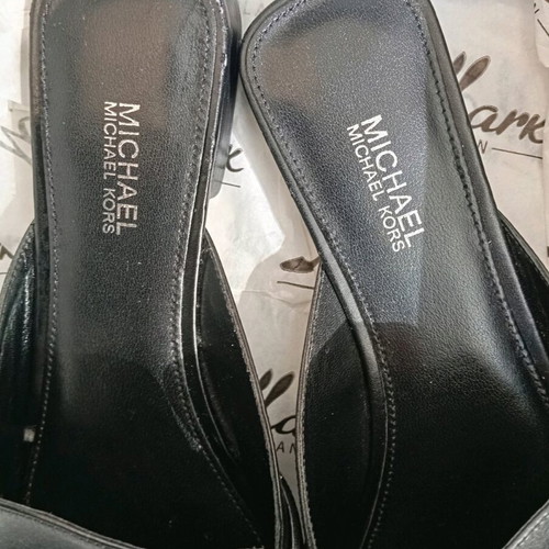 Michael Kors women's black sandals like new, size 36.5