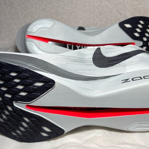 Nike ZoomX Streakfly 2 athletic shoes new, white and grey, size 46