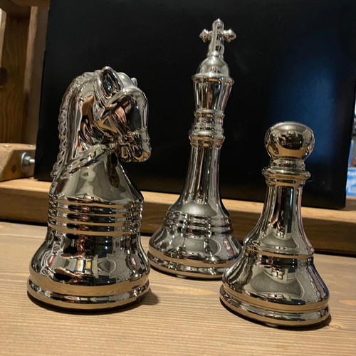 Set of decorative chess pieces in silver color new