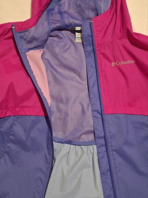Columbia windbreaker jacket like new, size XS, pink-purple