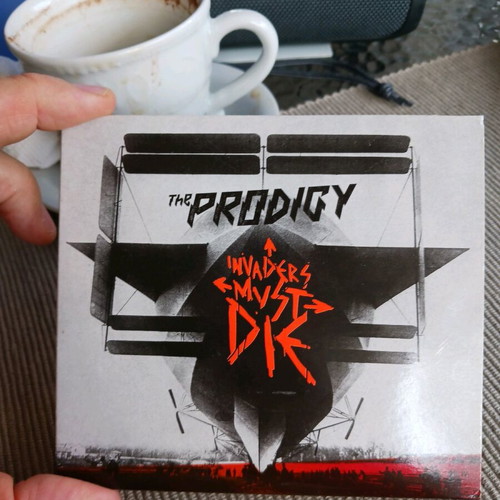 The Prodigy Invaders Must Die CD like new