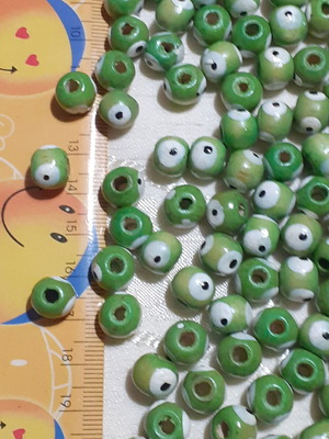 Wooden eye beads like new, pack of 180, light green, 10mm