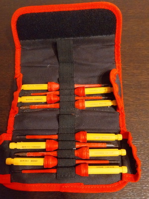 Dexter insulated electrician screwdriver set used, 10 pieces with case