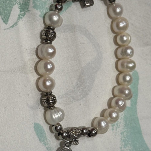 Rosary bracelet with perles, like new, vintage style