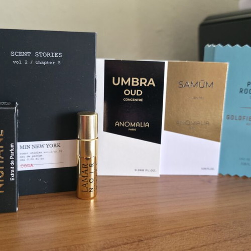 Sample set of 6 niche perfumes like new