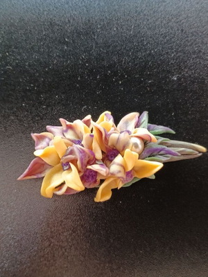 Винтидж дамска многоцветна брошка като нова