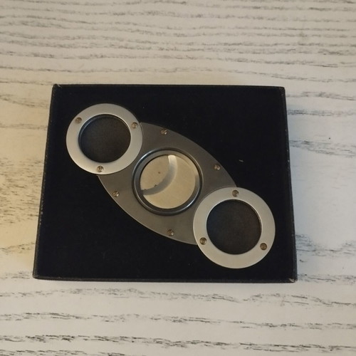 Cigar cutter like new