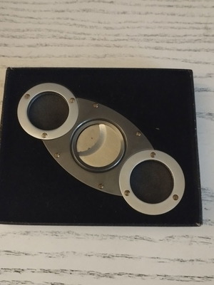 Cigar cutter like new