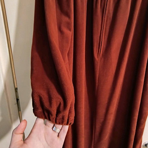 Outerwear dress robe new with handmade embroidery, size large