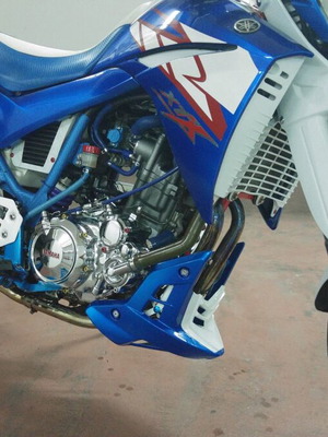 Καρίνα Yamaha XTX 660 νέες πλαστικές μαύρο μεταλλικό