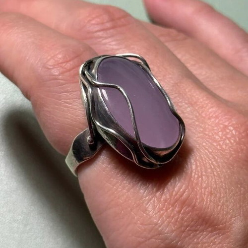 Handmade ring with silver 925 and amethyst used